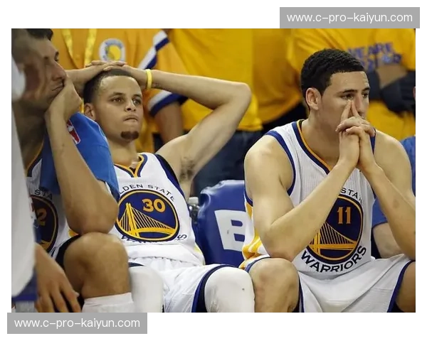 史诗对决，永不落幕：骑士vs勇士录像回放，重燃那年的荣耀与激情